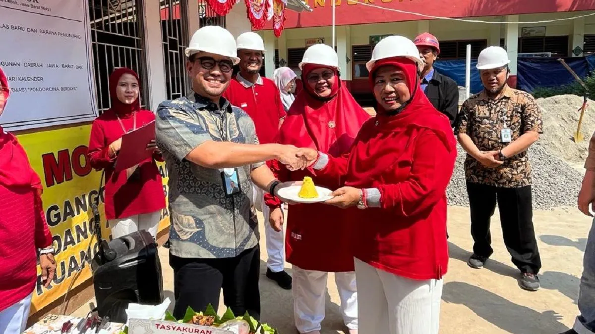 bank bjb menyalurkan dana CSR  senilai Rp3,2 Miliar untuk pembangunan sarana penunjang di SDN Pondok Cina 5, Depok.