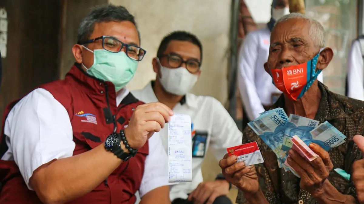 ALHAMDULILAH! 2 Surat Undangan Sudah Dibagikan Oleh PT Pos Indonesia, Ada Bansos Rp600 Ribu yang Cair