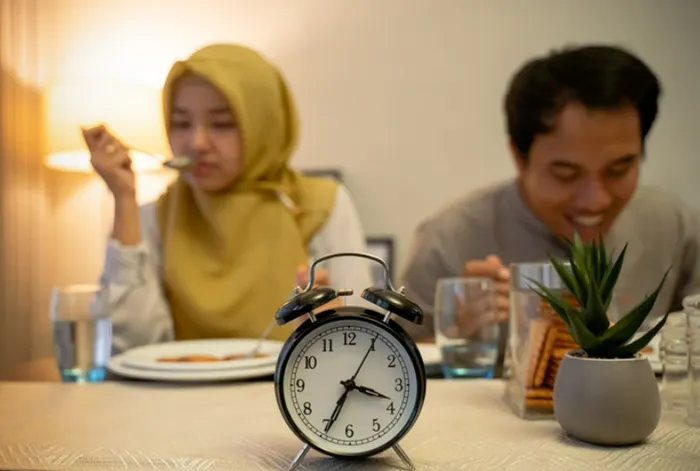 Ini Penjelasan tentang Batas Jam Sahur selama Bulan Ramadhan, Apakah Imsak Batas Waktu Makan Sahur?