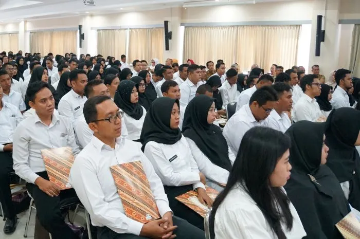 Saat ini pendaftaran CPNS 2023 sedang dibuka dan sedang berlangsung. Tak heran banyak orang yang berminat jadi pendaftar.
