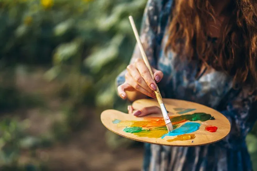 6 Tipe Kepribadian Ini Cocok Menjadi Seniman Menurut MBTI (Freepik)