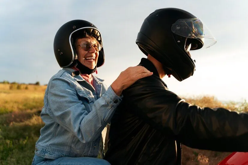 Helm dapat menggambarkan kepribadian seseorang