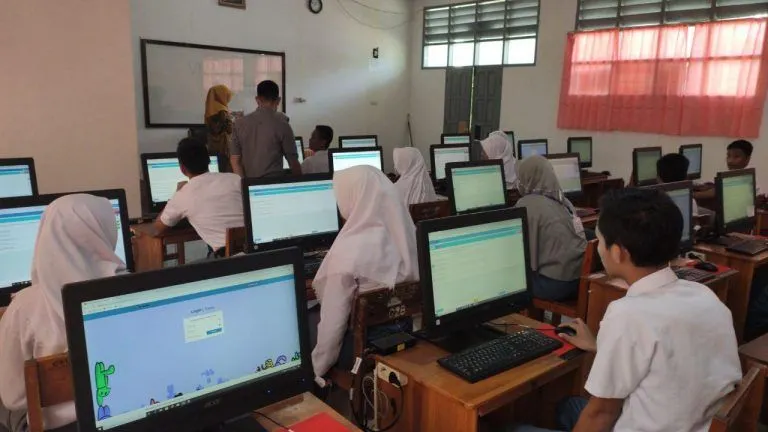 Skor UTBK Paling Ideal agar Lolos ke PTN Paling Diminati se-Indonesia, Disusun dari yang Paling Tinggi ke Rendah