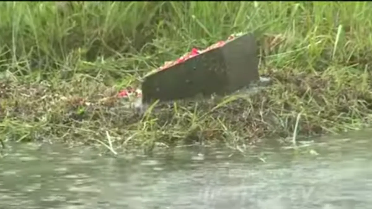 Warga Keluhkan Kondisi TPU Semper yang 'Banjir'