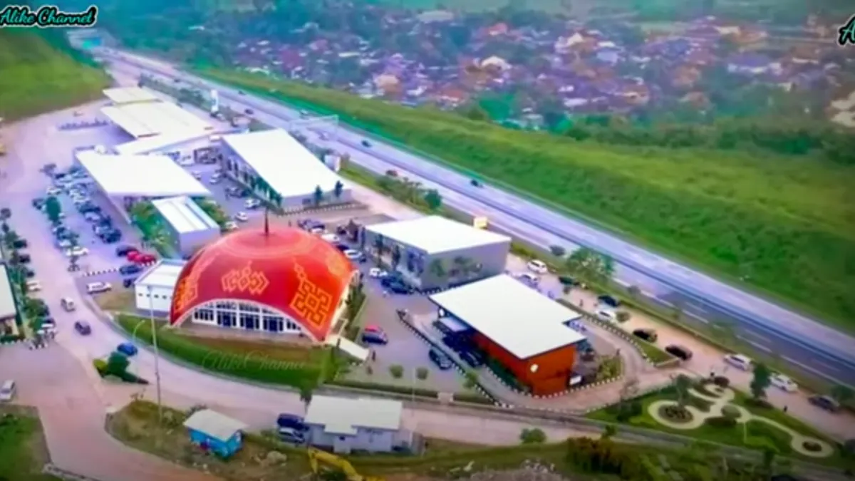 Illustrasi Rest Area yang Disedikana untuk Pemudik dalam Arus Lebaran 2023 ini