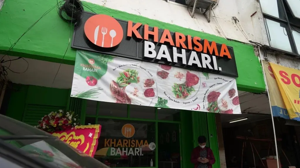 Cara Buka Franchise Warteg Kharisma Bahari (WKB), Potensi Omzet Hingga Rp10 Juta per Hari (kharismabahari.co.id)