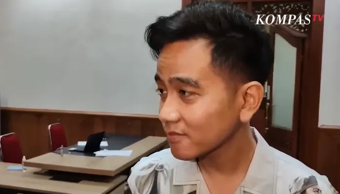 Gibran tanggapi isu jadi calon ketum Golkar