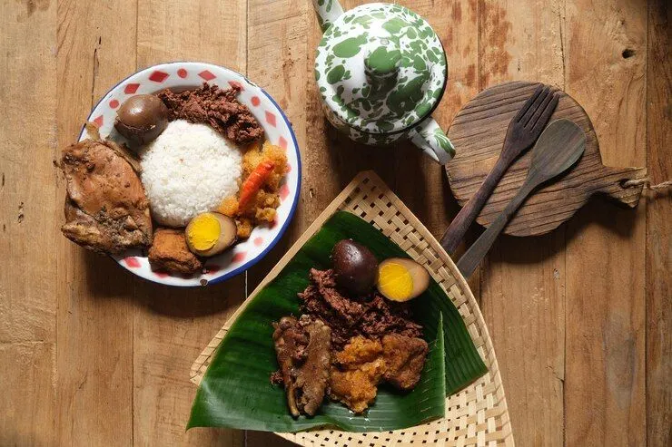 Illustrasi. TOP 10 Kota dengan Wisata Kuliner Terfavorit di Indonesia