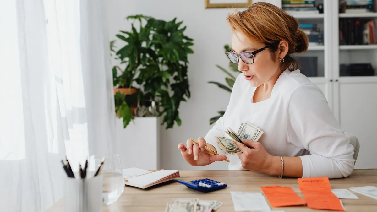 5 Tips Mengatur Keuangan dengan Mudah, Terapkan Kebiasaan Ini Mulai dari Sekarang (Pexels.com/Karolina Grabowska)