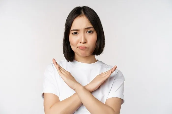 Artikel ini akan membantu kamu mengenali tanda-tanda bahwa kamu mungkin tidak dianggap sebagai teman sejati oleh orang lain.