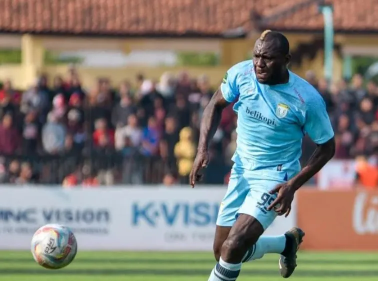 Herman Dzumafo.