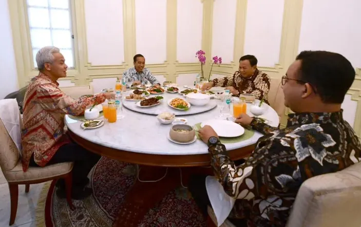 Jokowi, Ganjar Pranowo, Anies Baswedan, Prabowo Subianto lakukan makan siang bersama 
