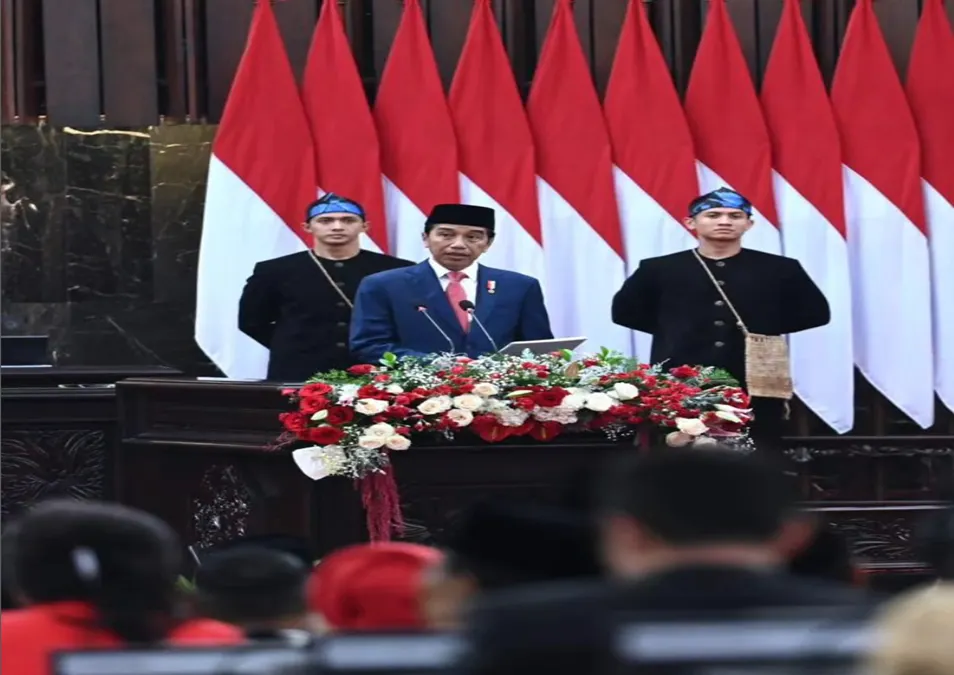 Presiden Jokowi membacakan pidato keterangan pemerintah atas RUU APBN tahun 2024