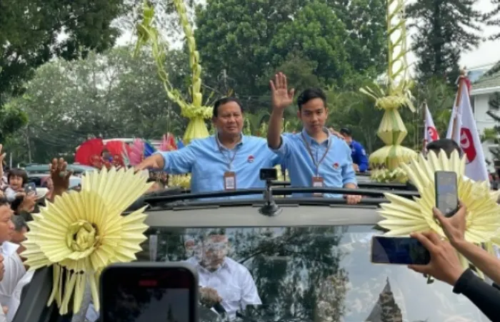 Yuk Intip! Segini Harga Kendaraan Mobil Maung yang Digunakan Pasangan Prabowo-Gibran Daftar Pilpres ke KPU (Suara.com)