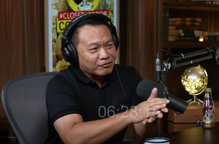 Dudung Abdurachman melihat situasi politik saat ini yang kian memanas, sehingga dirinya ingin turut berkontribusi kepada bangsa.
