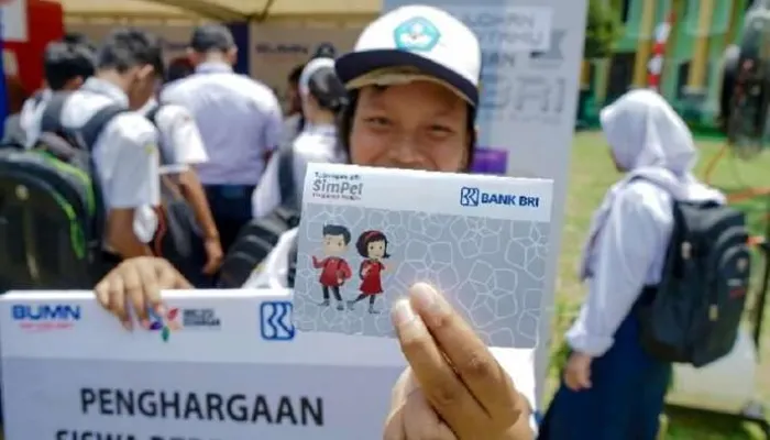 Secara gamblang, PIP akan membantu meringankan biaya personal Pendidikan siswa, baik secara langsung maupun tidak langsung.