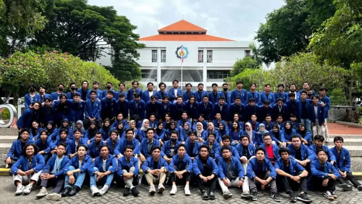 Institut Teknologi Sepuluh Nopember (ITS)
