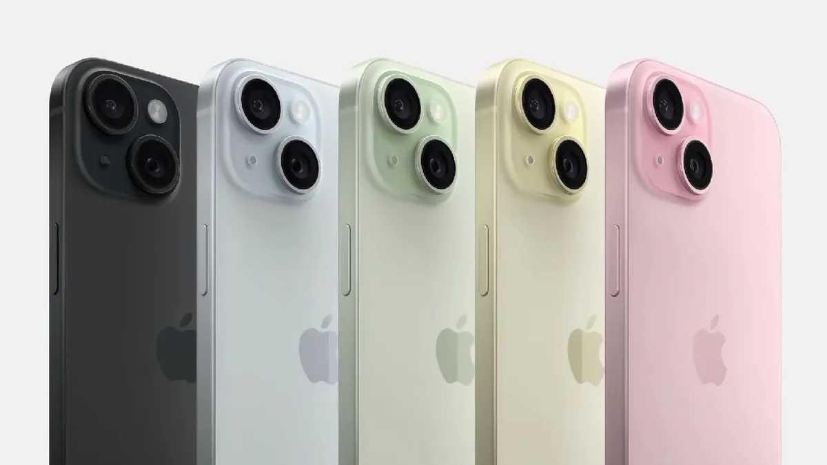 Mulai hari ini, Jumat, 20 Oktober 2023 masyarakat Indonesia sudah bisa untuk memesan atau pre-order ponsel dari Apple varian terbaru, yaitu iPhone 15.