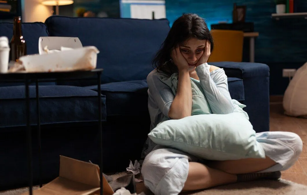 6 Langkah Mudah untuk Bisa Berhenti Overthinking, Salah Satunya Pakai Metode Efek Gajah Pink, Apa Itu? (Freepik)