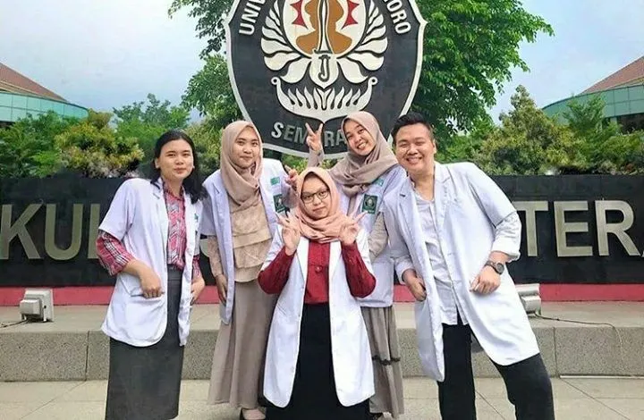 Program studi Pendidikan Profesi Dokter Universitas Diponegoro.