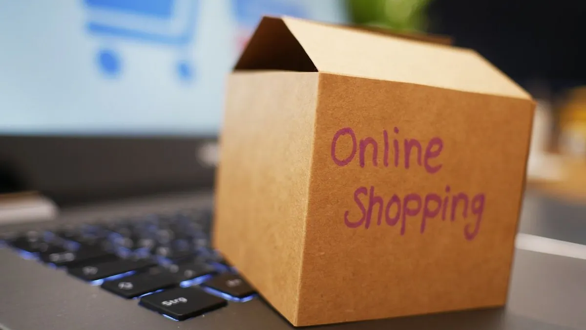 Ilustrasi e commerce. (Gambar oleh Preis_King dari Pixabay)