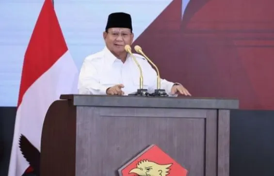 Terpilihnya Gibran Rakabuming Raka sebagai cawapres bagi capres Prabowo Subianto terus jadi sorotan publik.