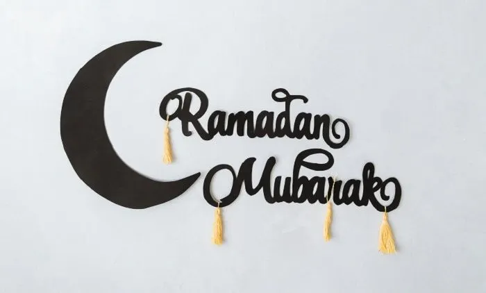 Ternyata ada beberapa perbuatan yang pernah dianggap haram dalam Islam, kemudian diperbolehkan selama bulan suci Ramadhan.