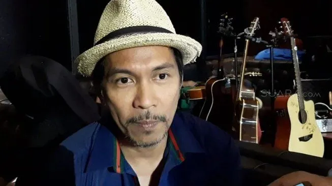 Musisi Ridho Slank