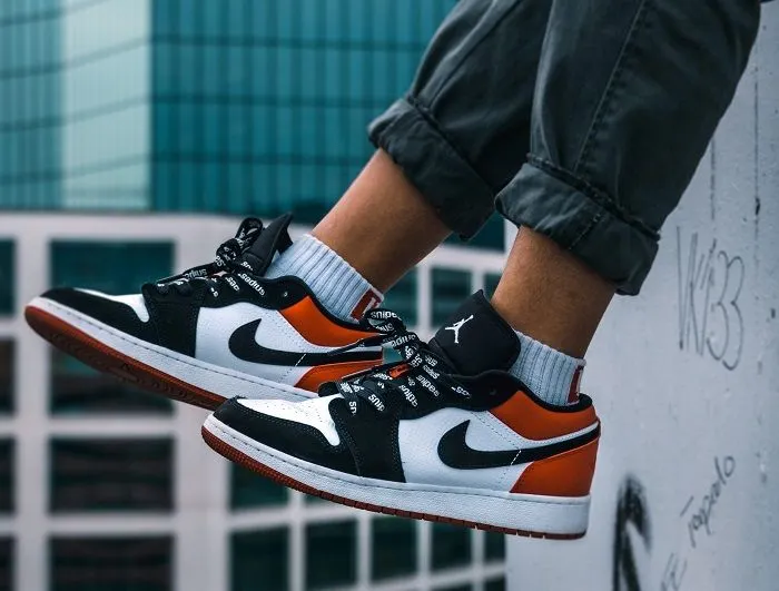 Koleksi Sepatu Nike Ikonik dengan Desain Terbaik untuk Gaya Hidup Aktif - busurnusa.com