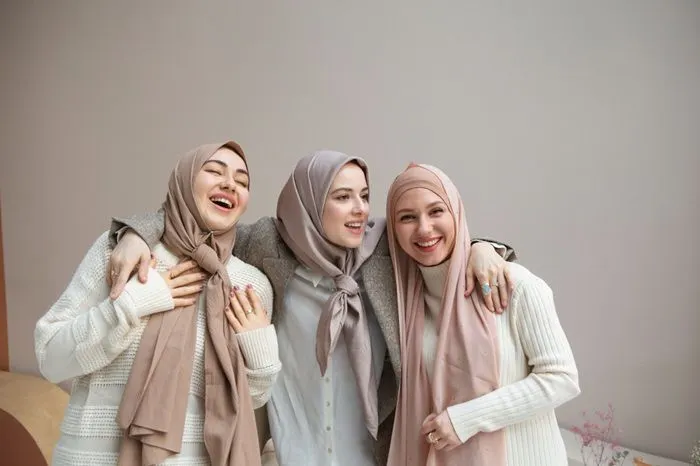 7 Tanda Kamu adalah Wanita Berkarisma, Pantas Banyak Orang Menyukaimu Tanpa Alasan