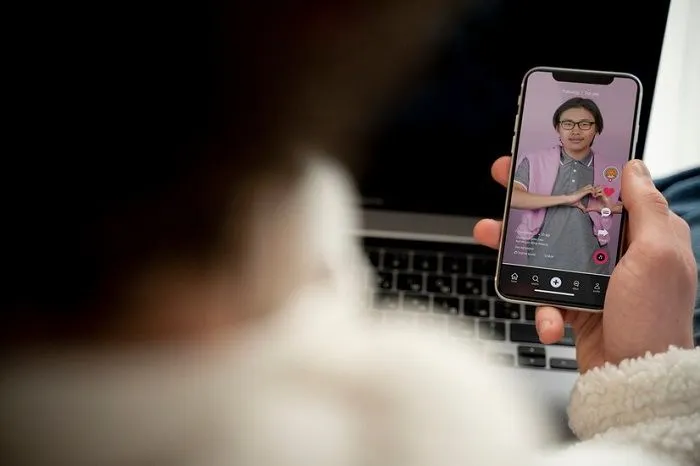 Pandangan psikolog soal kecanduan TikTok