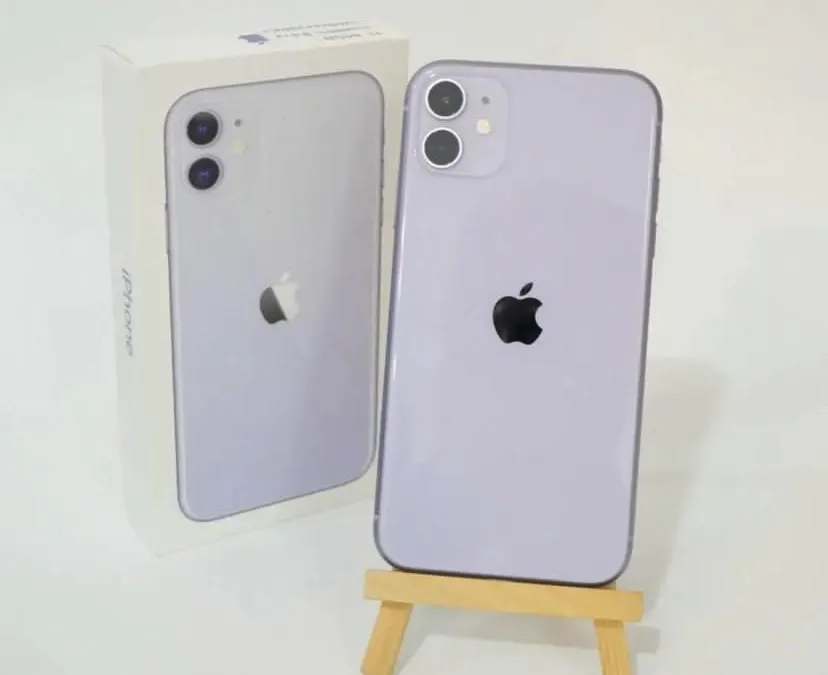 iPhone 11