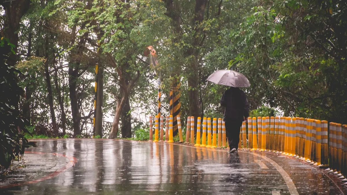 Ilustrasi. Badan Meteorologi, Klimatologi, dan Geofisika (BMKG) memperkirakan hujan petir akan mengguyur wilayah Jakarta pada hari Sabtu, 25 November 2023.