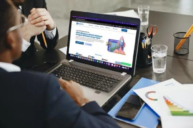 Cara Mudah Memuat Website, Bikin Bisnis Kamu Lebih Berpeluang Cuan