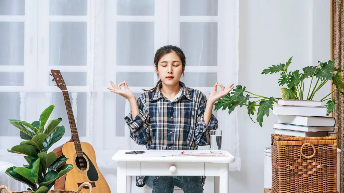 7 Tips Penting yang Bisa Kamu Lakukan Untuk Menjaga Kedamaian dalam Hidup, Menjauhi Gosip dan Drama Salah Satu (Freepik)