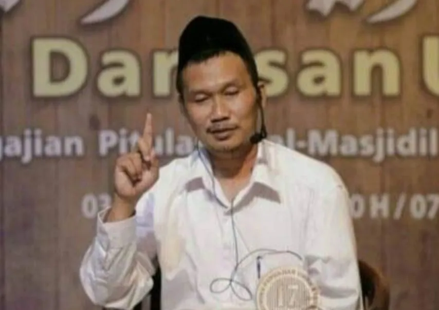Wajib Tahu! Ini Bahayanya Manusia yang Tak Bisa Berdamai dengan Diri Sendiri Menurut Gus Baha Murid Mbah Moen