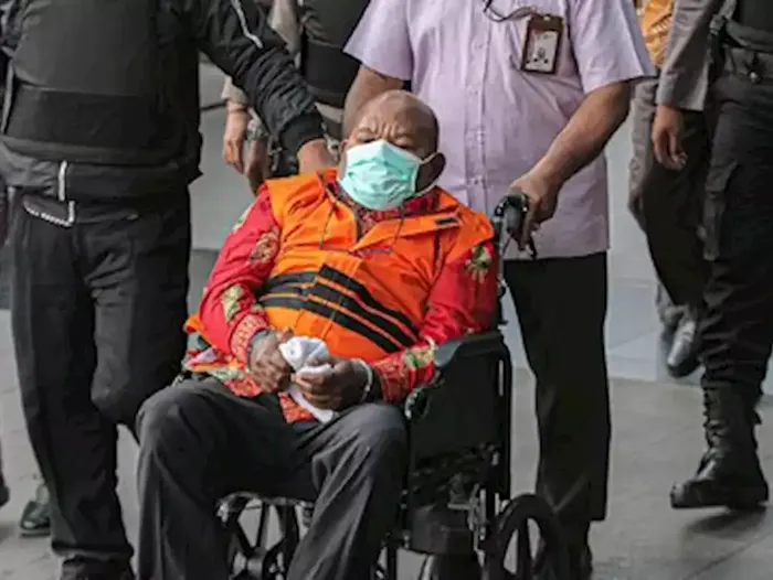 Lukas Enembe Dilarikan ke RSPAD, Kabarnya Drop dan Buang Air Besar saat Diperiksa Penyidik KPK