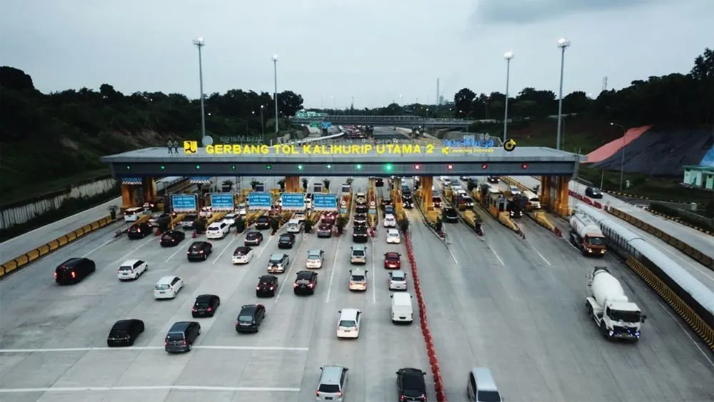 Ilustrasi Arus mudik dan balik Lebaran 2023 di jalan tol.(dok PT Jasa Marga Persero Tbk)