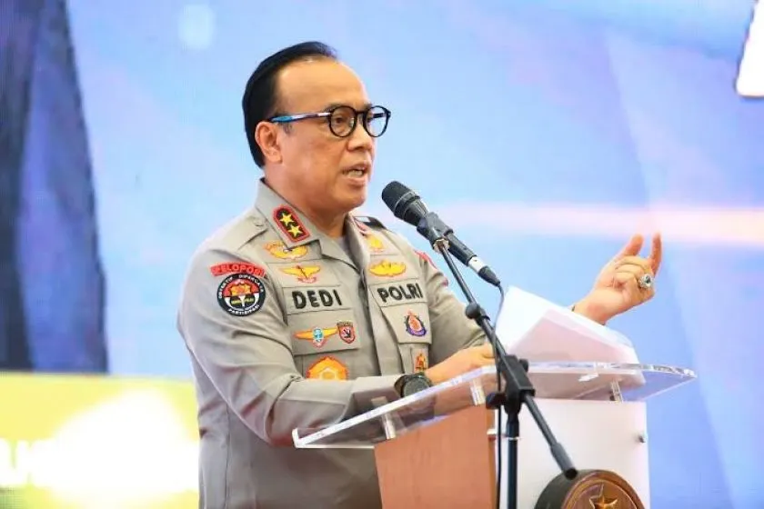 Kadiv Humas Polri Irjen Dedi Prasetyo mengatakan bahwa nasib Richard Eliezer di Polri akan segera ditentukan berdasarkan PP dan juga Perpol.