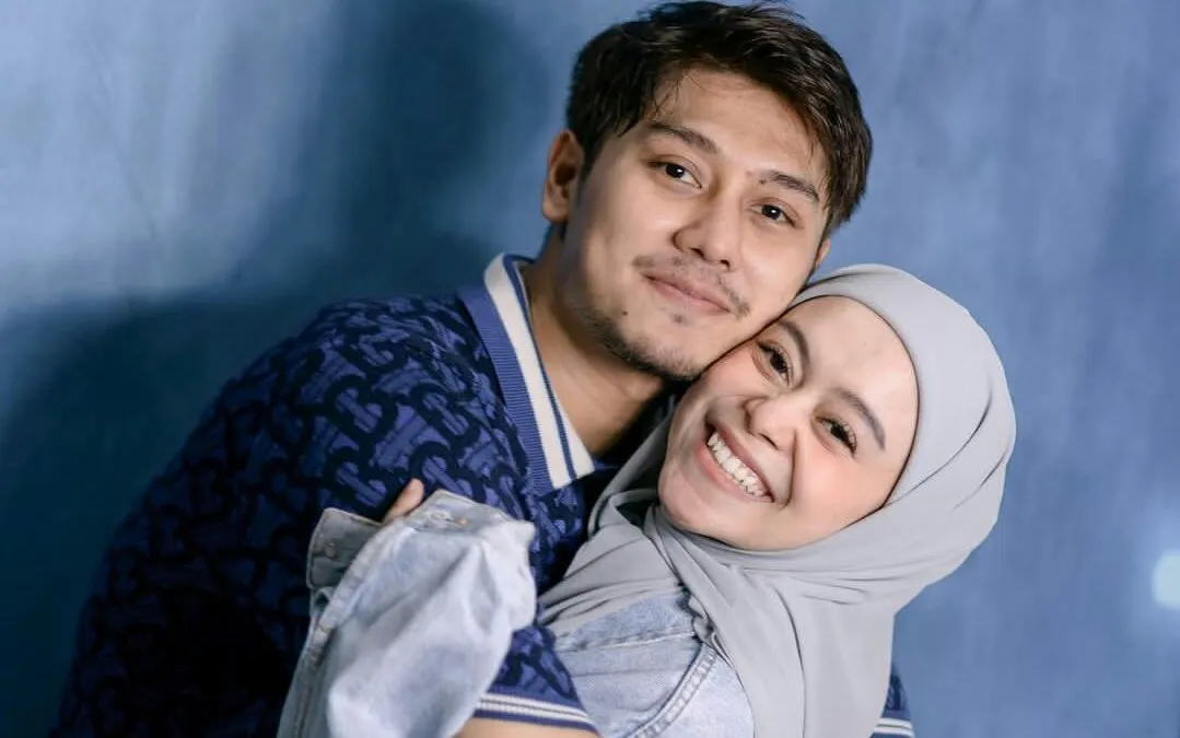 Setelah berbulan-bulan pasangan Lesti Kejora, kini Rizky Billar sudah mulai berani untuk melakukan tindakan ketika dihujat netizen.