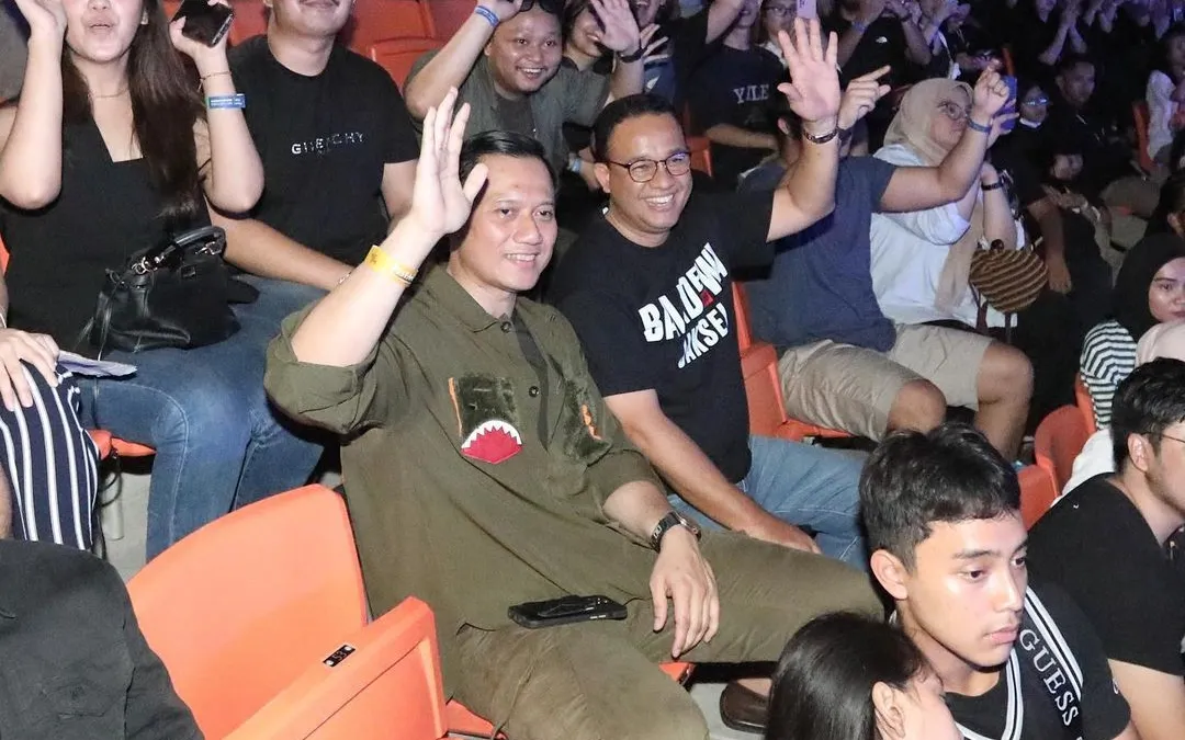 Kompak! Nonton Konser 3 Dekade Dewa-19, Agus Yudhoyono dan Anies Baswedan Lantunkan Lagu Ini