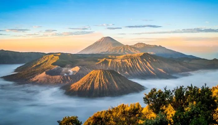 Indonesia Dalam Bahaya! 19 Gunung Api Naik Status Menjadi Waspada, Simak Daftarnya