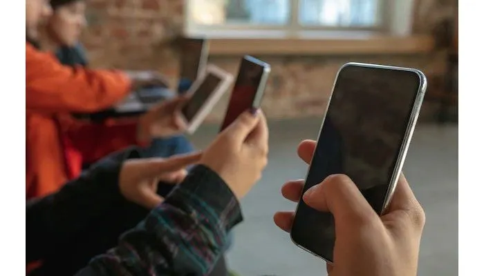4 Fitur Baru Instagram, dari Notes hingga Candid Stories, Warganet: Nostalgia, Berasa Balik BBM!
