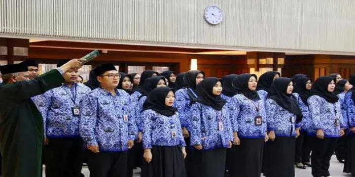 Besaran gaji PNS mulai dari Golongan I hingga Golongan IV.