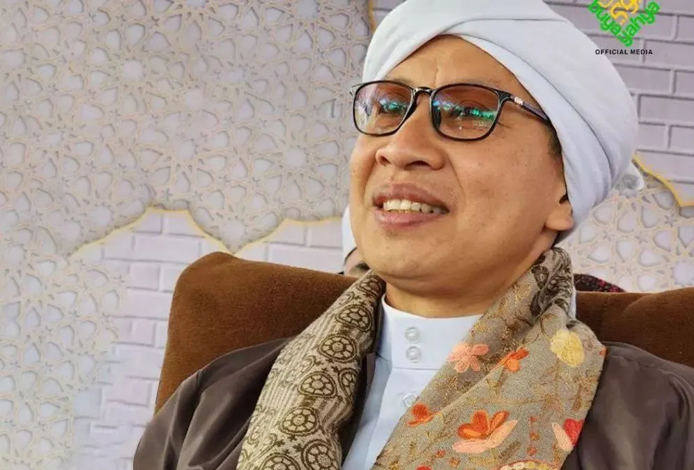 Petuah Buya Yahya, Begini Cara Menanggapi Orang yang Suka Curhat tapi Isinya Julid
