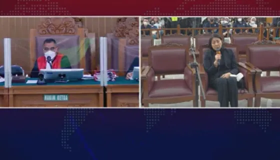 Putri Candrawathi tetap bersikeras bahwa Yosua telah melakukan pelecehan seksual kepadanya dan hal itu membuat Hakim heran.
