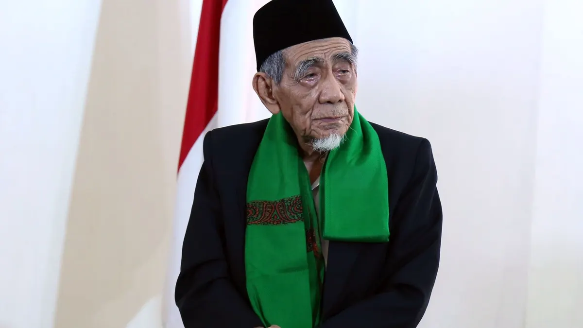 TERPOPULER: Mau REZEKI Berlimpah dan Terhindar dari Fitnah? Mbah Moen Berpesan, Baca Wirid Pendek Ini 100 Kali