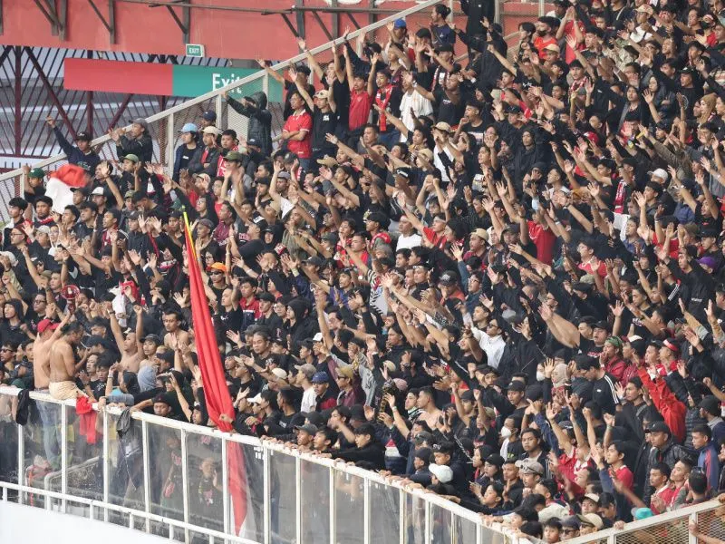Suporter Indonesia memenuhi tribun Gelora Bung Karno