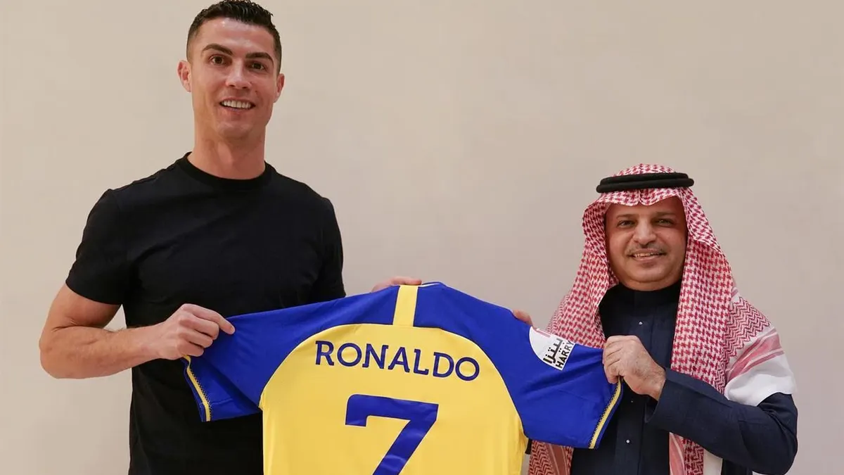 Bukan Main! Cristiano Ronaldo Resmi Gabung Al-Nassr, Gajinya Sungguh Bikin Tercengang