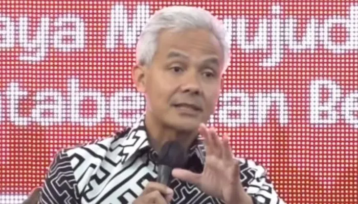 Ganjar Pranowo Kalahkan Puan Maharani untuk Berikan Efek Ekor Jas ke PDIP Jika Jadi Capres
